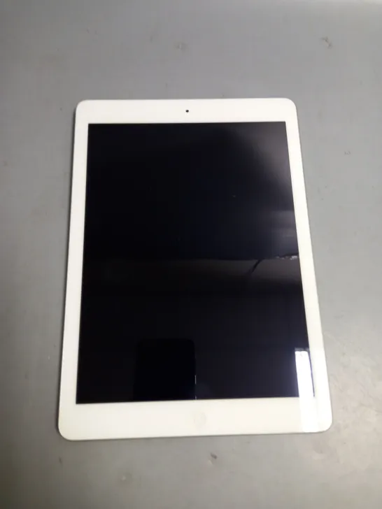 UNBOXED APPLE IPAD AIR 1 SILVER