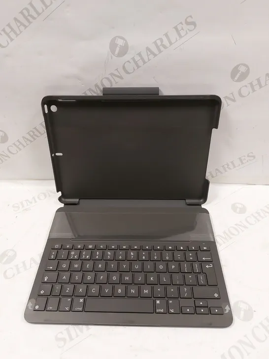 LOGITECH SLIM FOLIO 