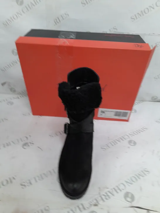 BOXED RUTH LANGSFORD CASUAL BOOTS, BLACK - SIZE 3