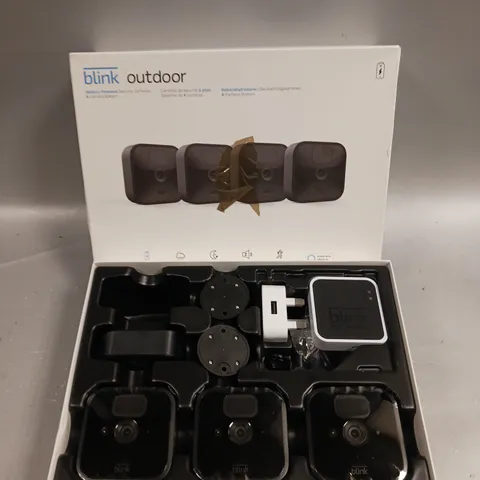 BOXED BLINK OUTDOOR BATTERY-POWERED 4 CAMERA SECURITY SYSTEM 