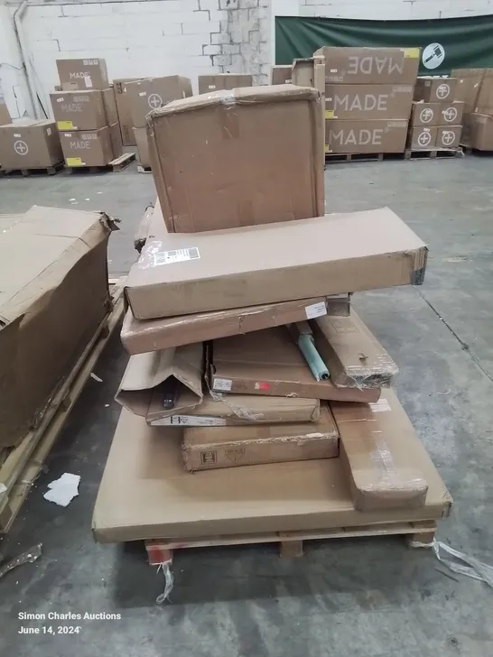 A PALLET OF VARIOUS FURNITURE PARTS 