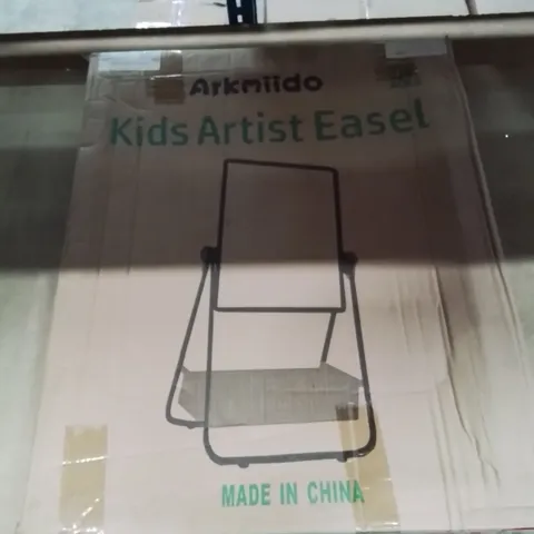 BOXED KIDS ARTIST EASEL 