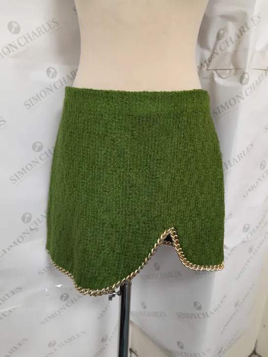 ZARA CHAIN HEM TAILORED SKIRT IN GREEN AND GOLD SIZE L