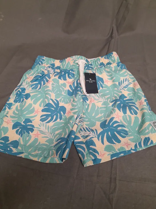 ABERCROMBIE KIDS SWIMMING SHORTS - YEARS 7/8 