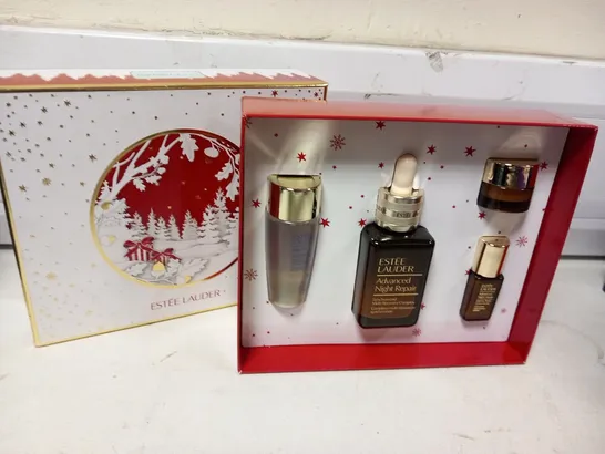 BOXED ESTEE LAUDER REPAIR AND RENEW GIFT SET