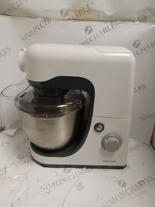 MORPHY RICHARDS STAND MIXER