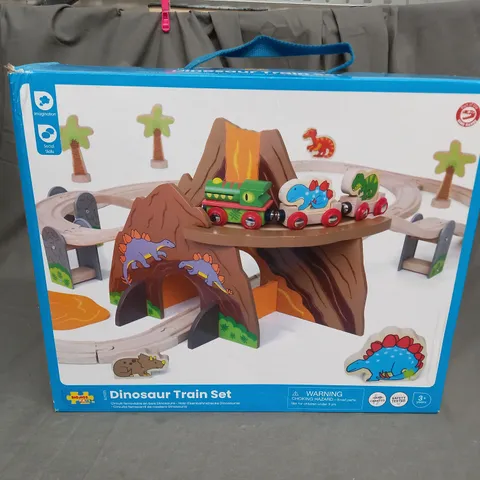 DINOSAUR TRAIN SET