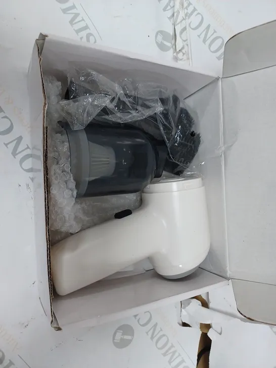 BOXED VACCUM CLEANER