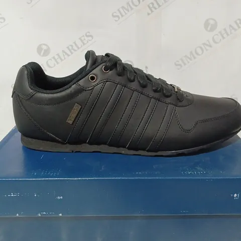 BOXED K SWISS ARNIE SN00 SIZE 11