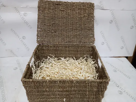 DESIGNER WICKER STYLE STORAGE BASKET