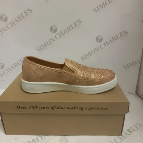 BOXED CUSHION WALK DIAMANTE SLIP ONS - 4