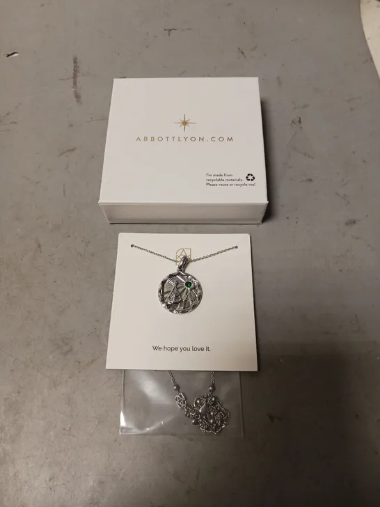 BOXED ABBOTTLYON PENDANT NECKLACE