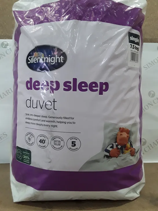 BRAND NEW SILENT NIGHT DEEP SLEEP DUVET- 7.5 TOG