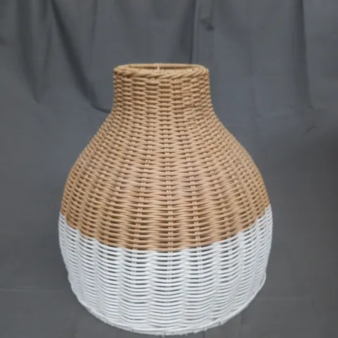 RATTAN EASY FIT SHADE