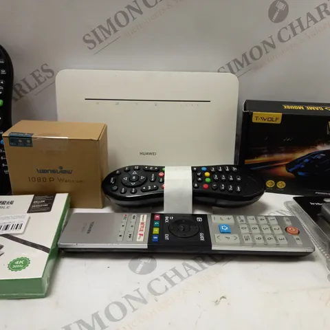 BOX OF APPROX 20 ASSORTED ELECTRICAL ITEMS TO INCLUDE VIRGIN MEDIA REMOTE CONTROL, HUAWEI WI-FI BOX, T-WOLF V6 GAME MOUSE, ETC 