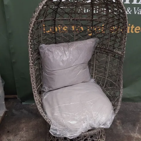 DESIGNER FREESTANDING SWIVEL RATTAN EGG CHAIR