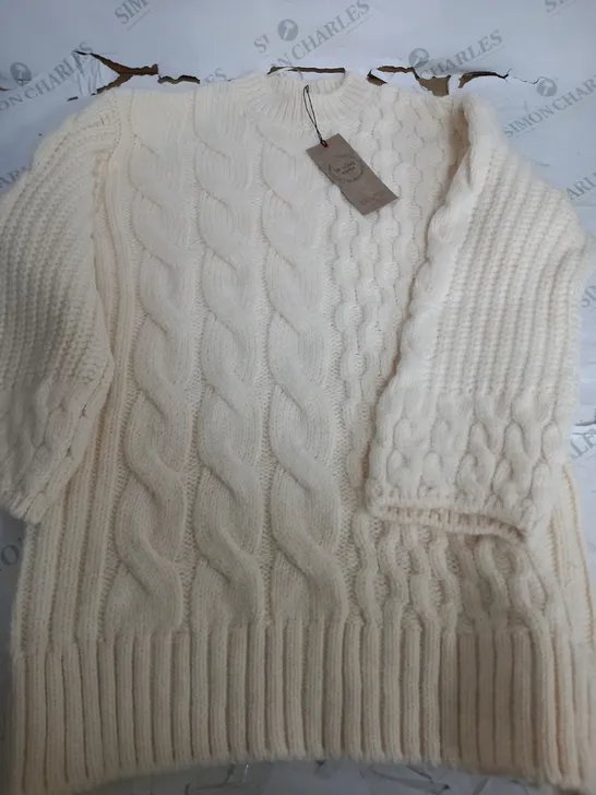 RIVER ISLAND IN OTHER WORDS CREAM KNITTED JUMPER - S