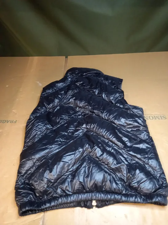 MONCLER HOSSEGOR GILLET SIZE M