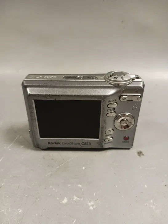 KODAK EASY-SHARE C813 DIGITAL CAMERA 