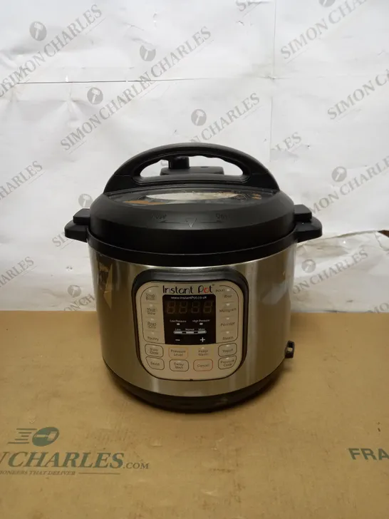 INSTANT POT DUO SMART PRESSURE COOKER