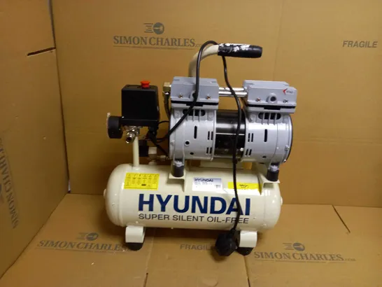 HYUNDAI SILENCED AIR COMPRESSOR, 550 W, 230 V - COLLECTION ONLY