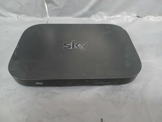 SKY BROADBAND HUB BLACK MODEL NUMBER ER115