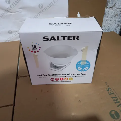 SALTER DUAL POUR ELECTRONIC SCALE WITH MIXING BOWL 