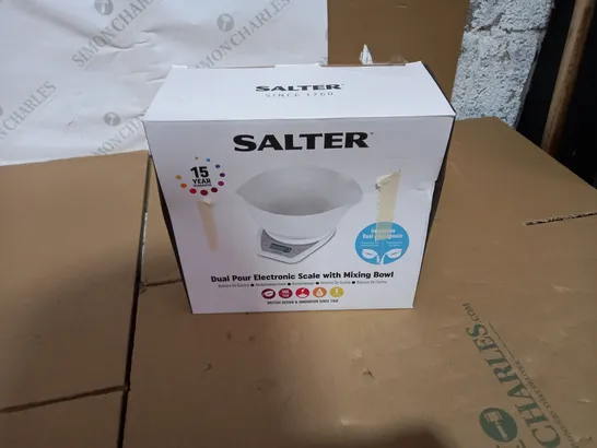 SALTER DUAL POUR ELECTRONIC SCALE WITH MIXING BOWL 