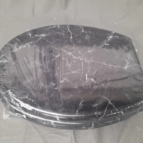 BOXED MDF TOILET SEAT IN BLACK W. MARBLE EFFECT