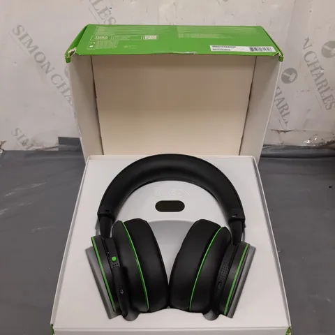 BOXED XBOX WIRELESS HEADSET IN BLACK