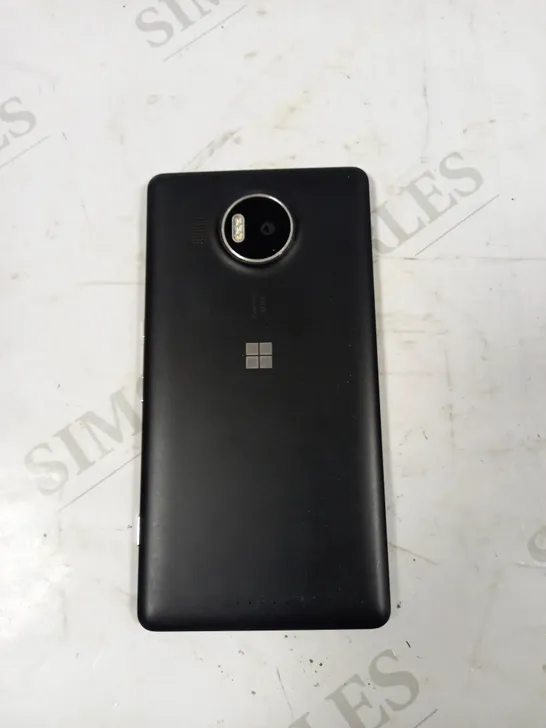 MICROSOFT RM-1085 SMARTPHONE 