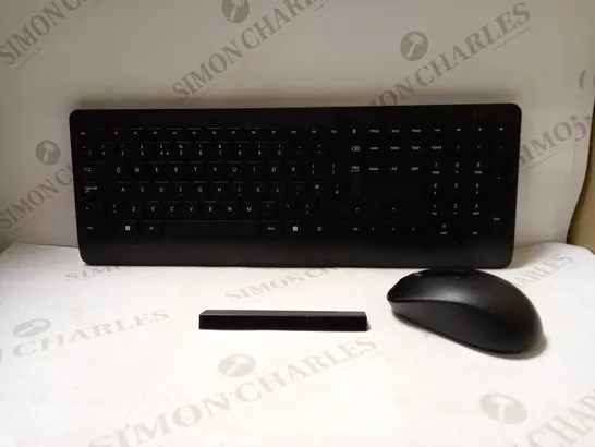 MICROSOFT WIRELESS 900 KEYBOARD 