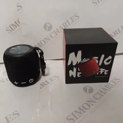 BLACK/RED PORTABLE SPEAKER 