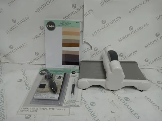 SIZZIX BIG SHOT WITH ACCESSORIES