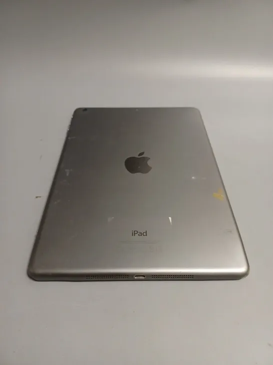 APPLE IPAD AIR 