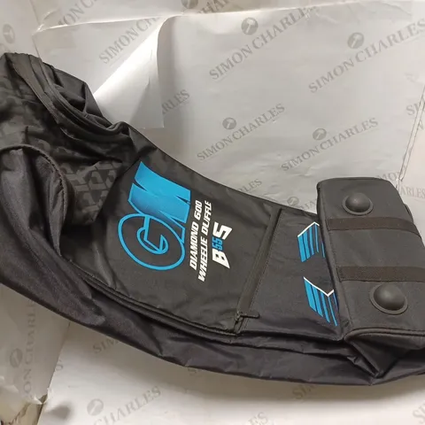 GM DIAMOND 600 WHEELIE DUFFLE BAG