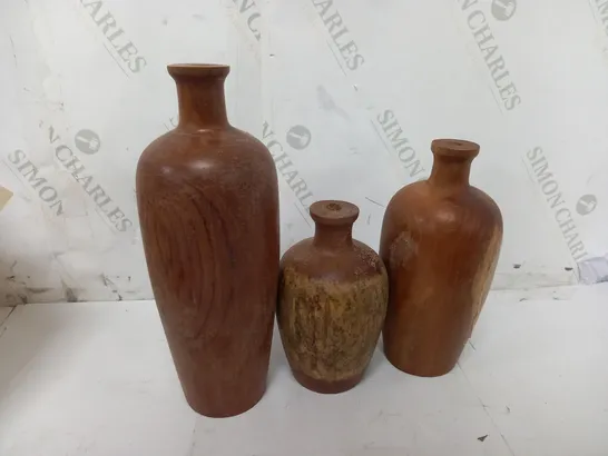 WOODEN VASE SET OF 3