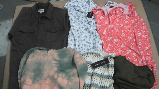 LARGE QUANTITY OF ASSORTED CLOTHING ITEMS TO INCLUDE I SAW IT FIRST, RHYTHM AND ZARA