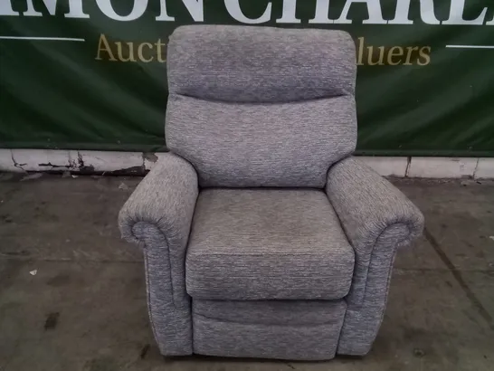 QUALITY BRITISH DESIGNER G PLAN AVON 19 MANUAL RECLINER CHAIR B076 MIRAGE POWDER FABRIC 