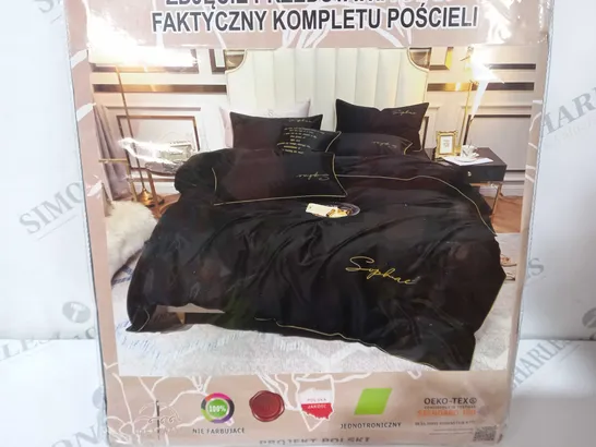 COTTON WORLD DUVET SET IN BLACK - SIZE UNSPECIFIED