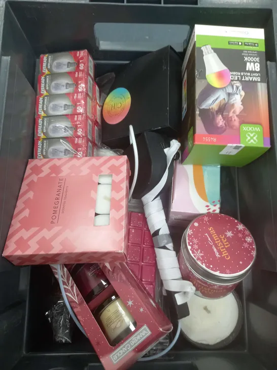 BOX OF APPROXIMATELY 15 ASSORTED ITEMS TO INCLUDE - TEA LIGHTS, CANDLE WAX,  LED BULB ETC