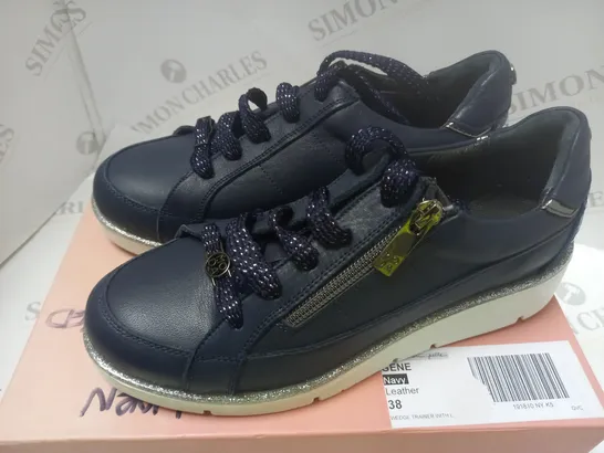 BOXED GENE NAVY LEATHER WEDGE TRAINER WITH LACE AND ZIP