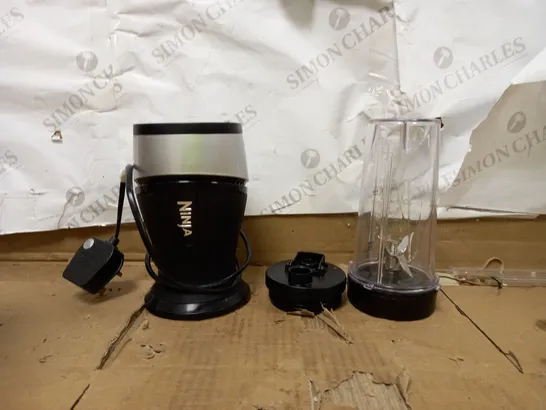 NINJA NUTRI SLIM BLENDER AND SMOOTHIE MAKER CONTAINERS