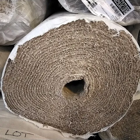 ROLL OF DENVER CARPET APPROXIMATELY 4X29.8M