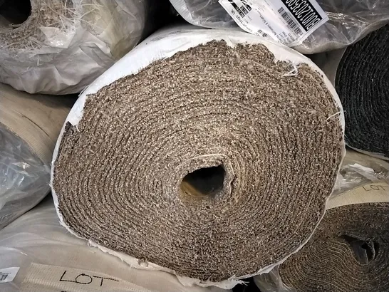 ROLL OF DENVER CARPET APPROXIMATELY 4X29.8M