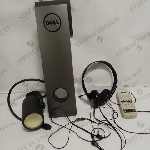 LOT TO CONTAIN 5 X ASSORTED TECH PRODUCTS, INCLUDES DELL COMPUTER STAND, SKULL CANDY HEADSET, EARPHONES ETC 