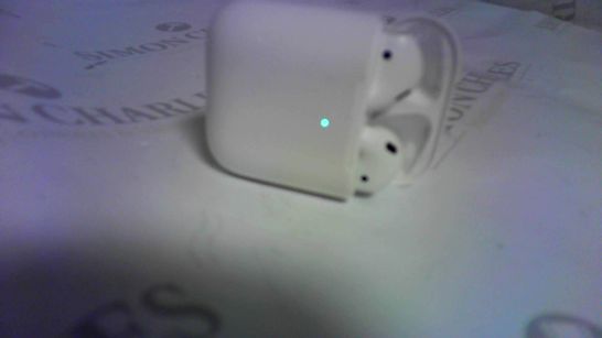 APPLE AIR PODS MODEL A1938