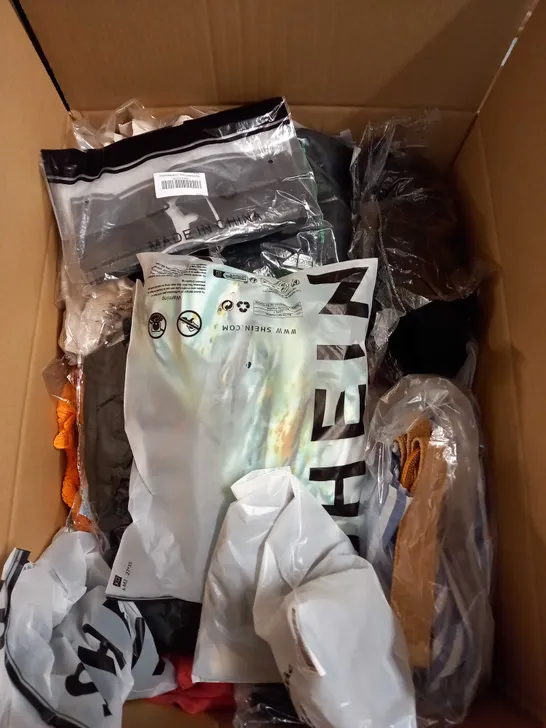 BOX OF APPROX 35 ASSORTED ITEMS TO INCLUDE - FJ GOLF APPAREL - SHEIN - FASHION NOVA ECT 