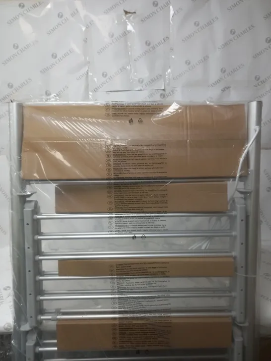 BOXED OUTLET ORGANISED OPTIONS 3 TIER HEATED AIRER WITH 21M DRYING SPACE - COLLECTION ONLY