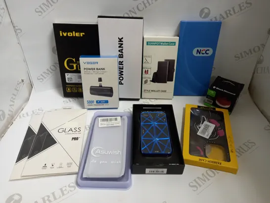 BOX OF APPROX 20 ITEMS INCLUDING ASSORTED SCREEN PROTECTORS, PHONE CASES AND CHARGING WIRES FOR VARIOUS PHONES